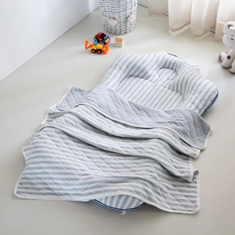 

Multifunction Cotton Baby Portable Bed Foldable Newborn Baby Traveling Crib With quilt MIni Bed For Babies