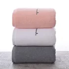 Полотенце из египетского хлопка для взрослых, мягкое банное полотенце с вышивкой в виде букв, для ванной и душа, подарок для полотенца для влюбленных