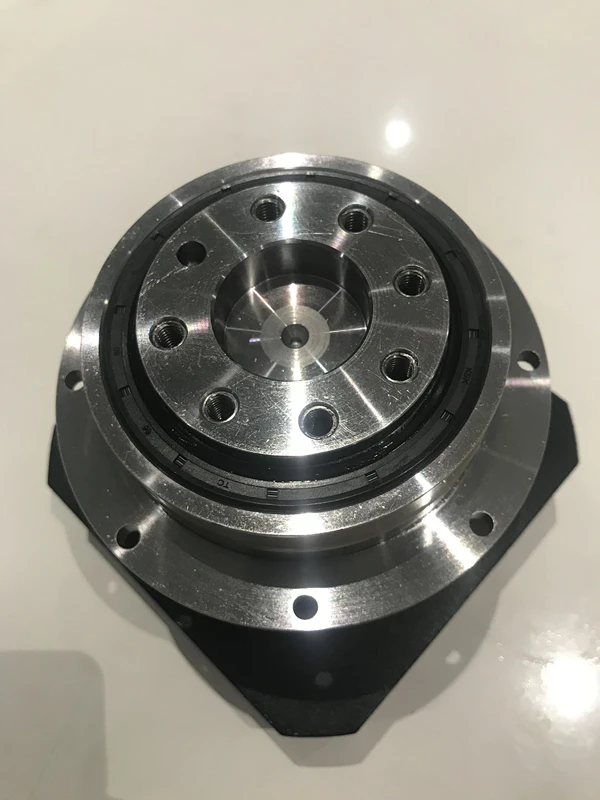 Планетарный редуктор с фланцевым выходом коэффициент передачи от 4:1 до 10:1 для