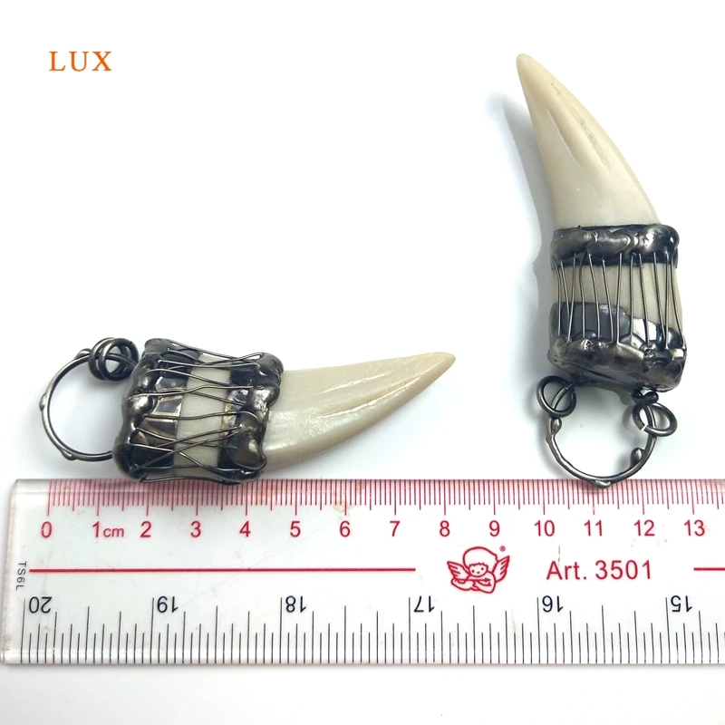 Кулон с длинным гудком белая острые угловая подвеска в виде слона из
