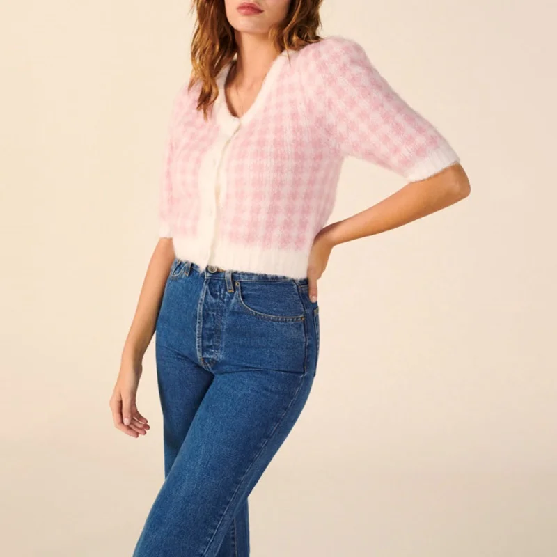 

Korean Style V-neck Short Knitted Sweaters Women Thin Cardigan Fashion Half Sleeve Sun Protection Crop Top Ropa Mujer
