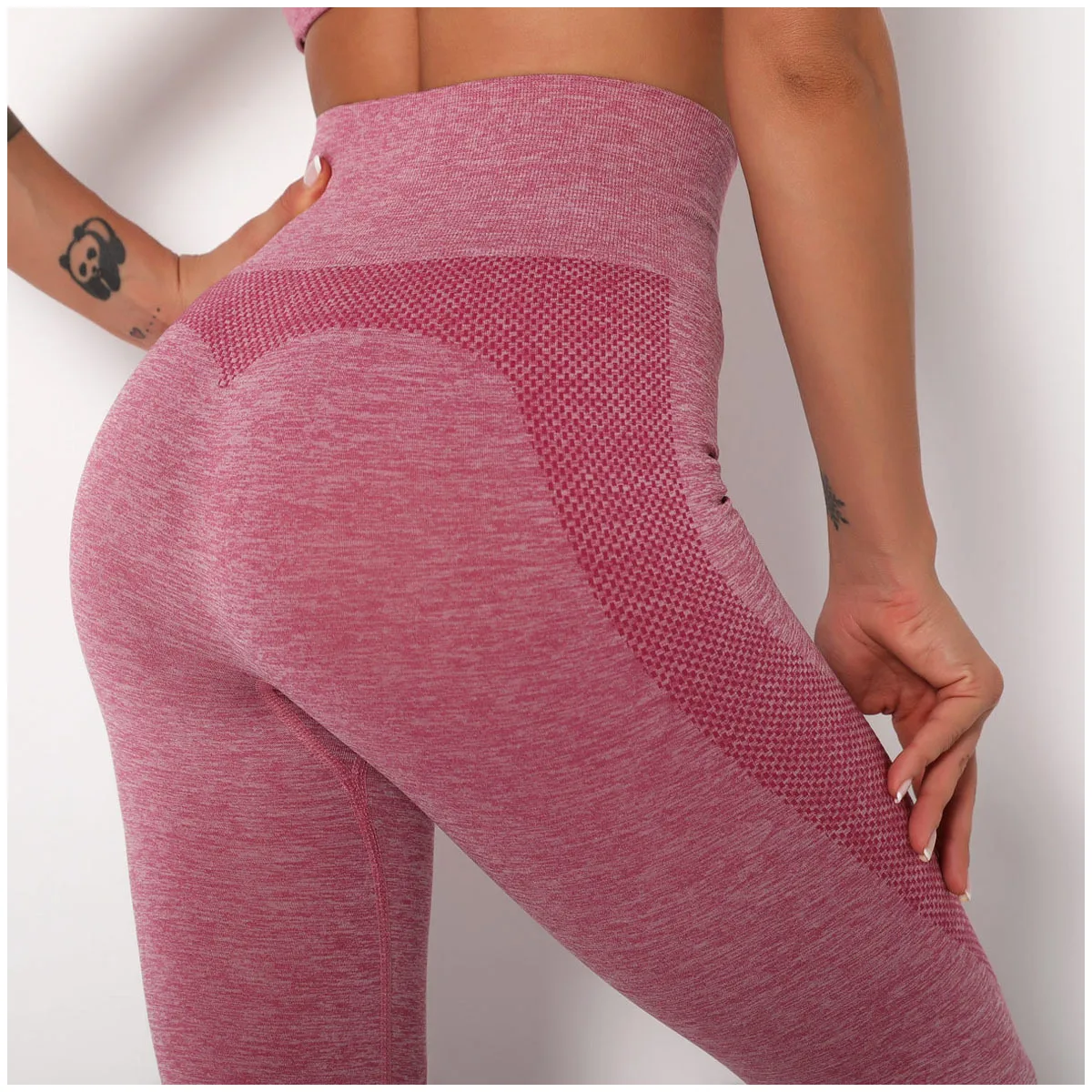 

Seamless knitted striped hollow sexy hip yoga pants sports running fitness pants