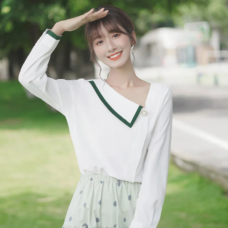 

Chic Khaki 2020 New Spring and Autumn Artistic Girl Diagonal Collar Chiffon Shirt Long Sleeve Underwear Blouse off-Shoulder