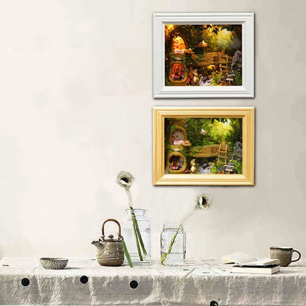 

Фоторамка деревянная, со светильник кой