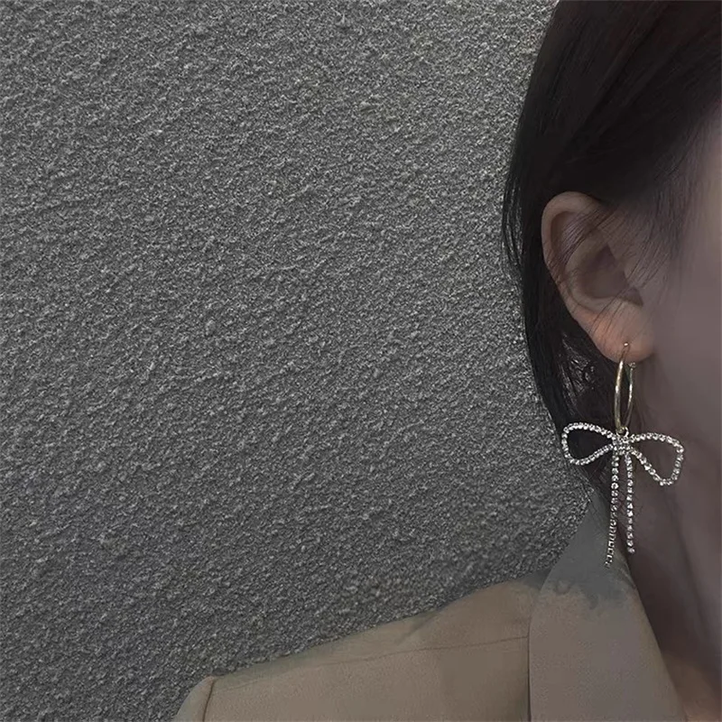 Крупные висячие серьги с кристаллами и бантом модные элегантные роскошные