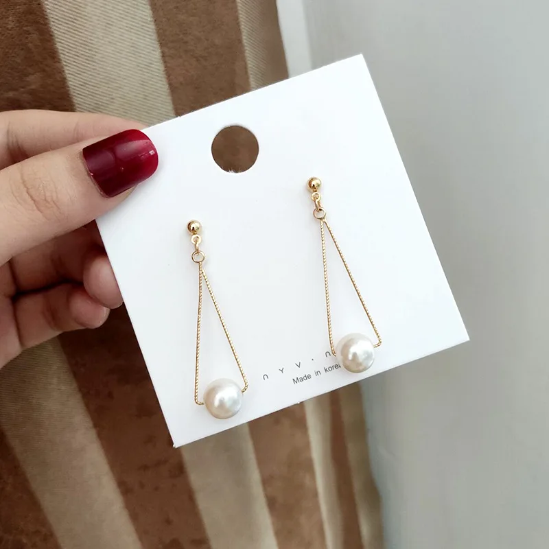 

Simple Retro Triangle Stitching Pearl Simple Personalized Earrings Geometric Design Personalized Earrings Earrings