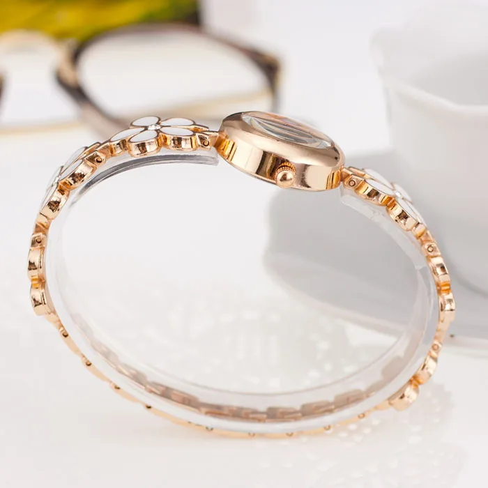 

Fashion Daisies Flower Women Watch Rose Gold Bracelet WristWatch Women Girl Temperament Decoration Wrist Clock Reloj Mujer