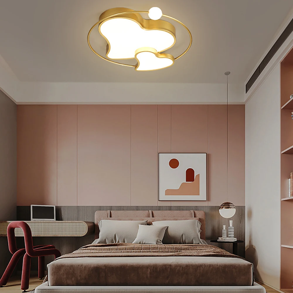 

Modern Heart Shape Metel Ceiling Light Fixtures Nordic LED Gold Ceiling Lamp for Girls Baby Princess Wedding Kids Room Bedroom