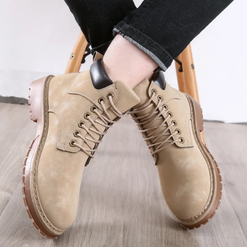 

2021 Autumn and Winter New Men's Comfortable and Versatile Classic Boots Outdoor Tooling Boots Leather Boots Men's Shoes