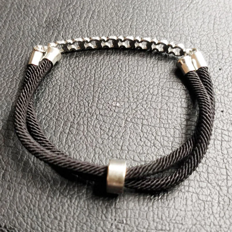 

European And American Fashion Can Be Adjusted Hand Rope Bear Bracelet Simple And Generous Fashion Men And Women's Favorite