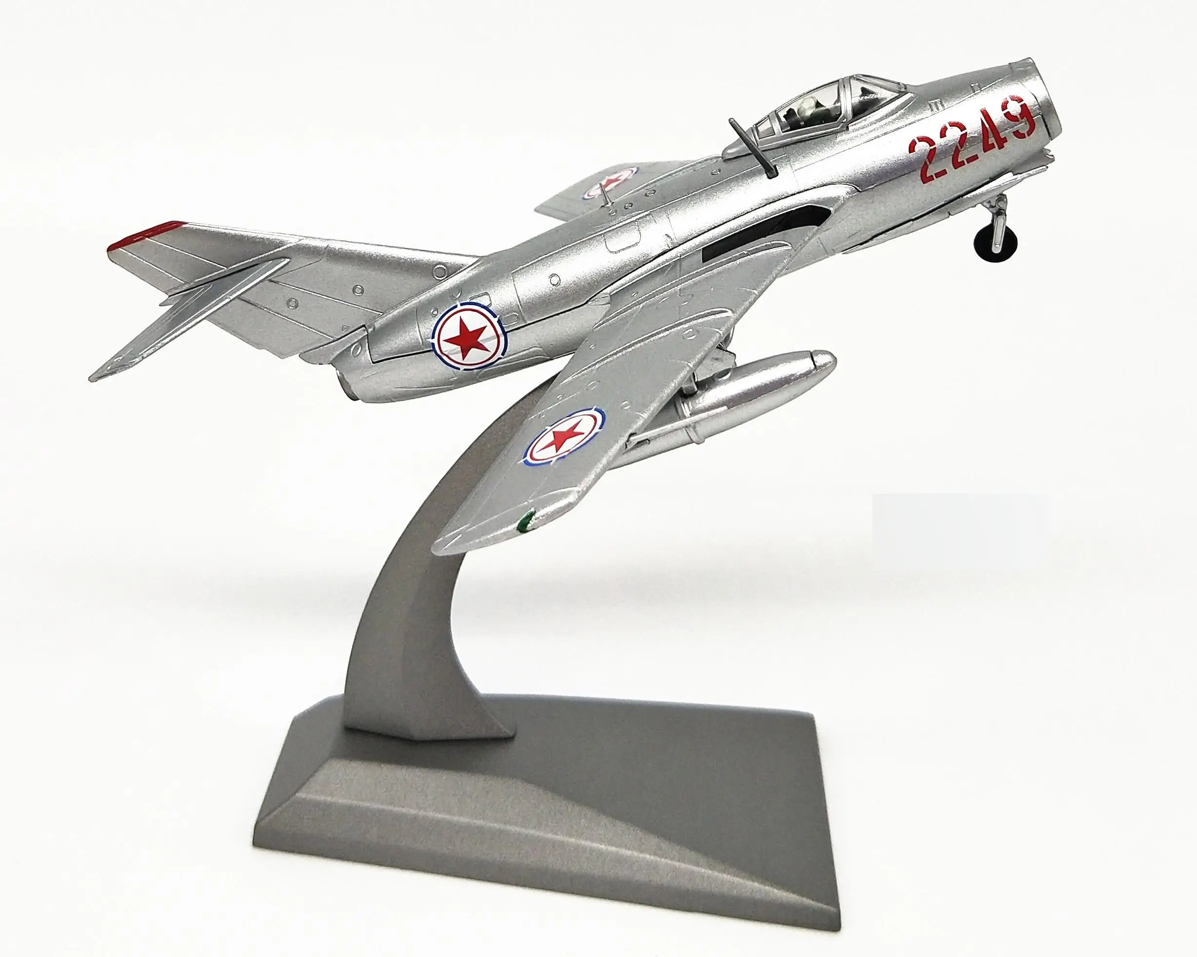 AMER MIG 15 J 5 модель самолета Корейской войны 1/72 литой под давлением| |