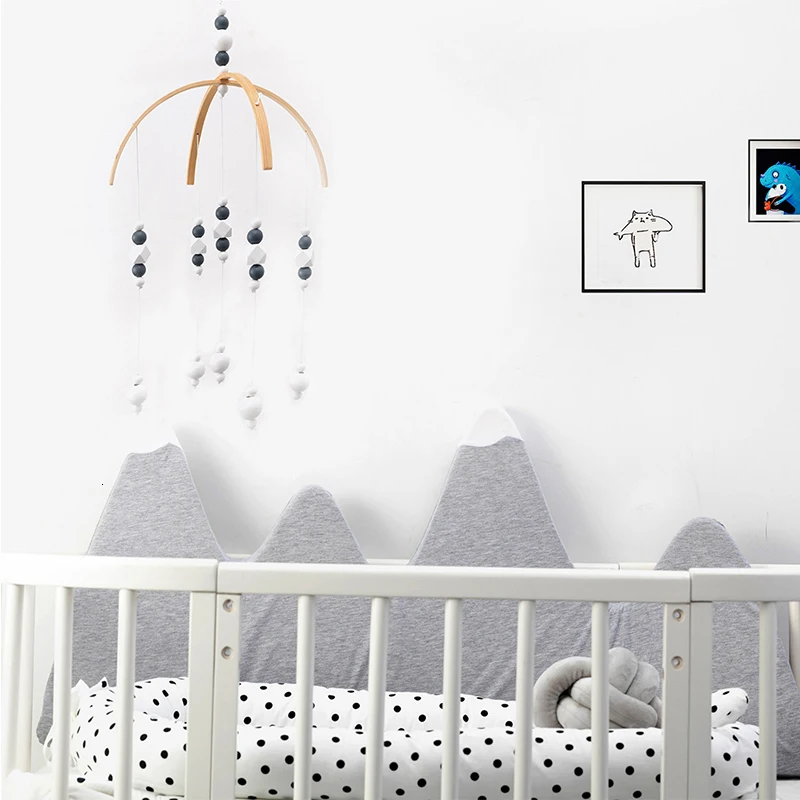 Nursery Room Decor Nordic Felt Ball Bed Mobile Hanging Decor Kids Play Room Tent Canopy Baby Girl Bedroom Mobile Nursery Decor