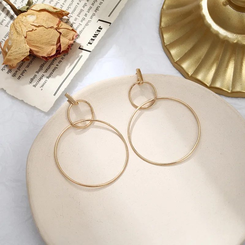 Japan and South Korea trend fashion hot fresh fresh geometric size circle exaggerated long ladies earrings factory wholesale