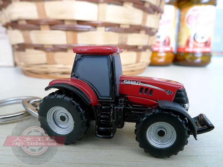 U H 1:128 5575 Case IH Puma CVX 230 Key buckle Alloy toy cars Metal Diecast Model Vehicles For Children Boys gift hot |