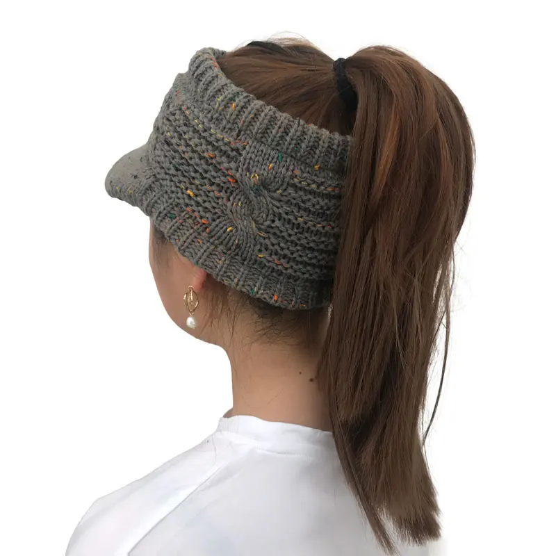 Шапка бини с хвостом Женская Зимняя кепка мягкая теплая вязаная шапка женская