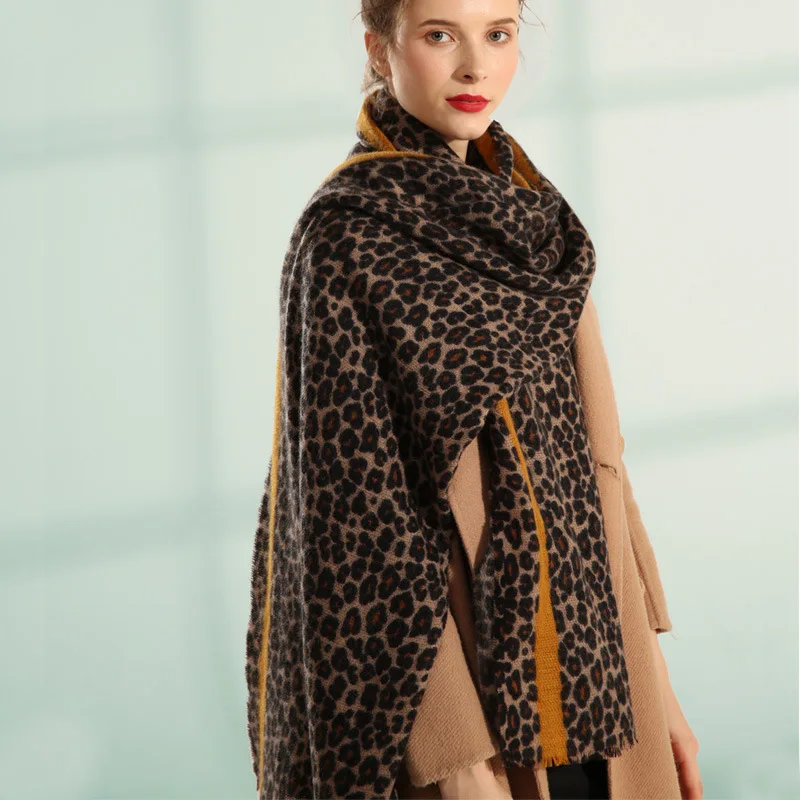 Новая Женская мода печатных PU искусственного меха теплые с отложным воротником