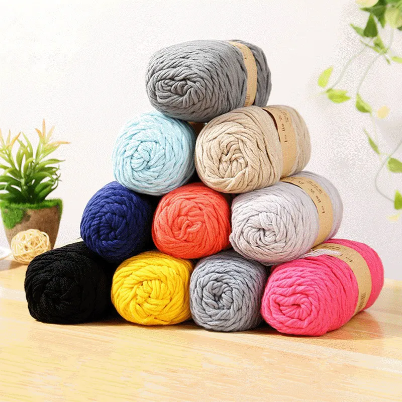 Многоуровневая крашеная пряжа для творчества 5 шаров = 800 г ручная вязка молочный