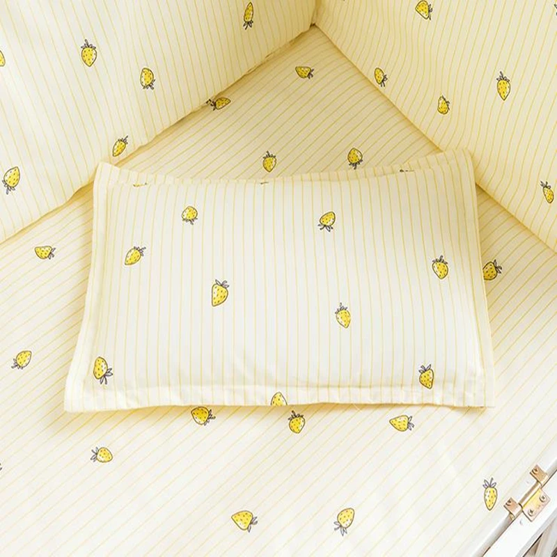 Детский комплект постельного белья хлопковый розовый моющийся бампер