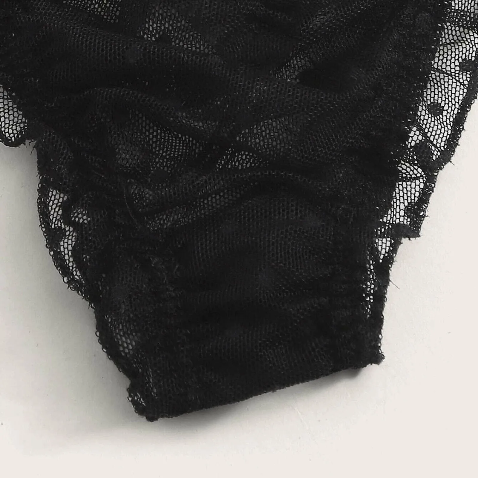 

2021 Sexy Women Underwear Sets Dot Mesh Lace Wireless Bra Sexy Bandage Lingerie Thong Suit Black White