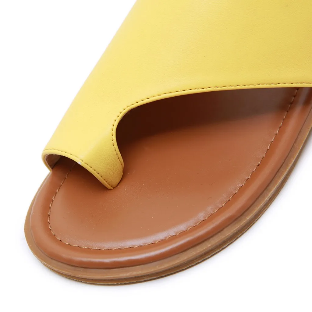 

Woman Luxury Designer Slippers 2020 Fashion Flats Sandalias Women Comfortable Leather Work Shoes Beach Flip Flops Girls chinelo