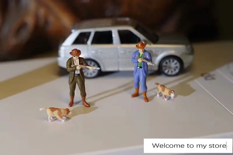 Супер мини 1 / 87 Охотник Собака миниатюрный пейзаж модель персонажа ковбой злодей