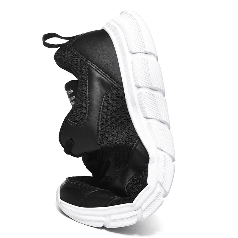 2020 модные летние мужские кроссовки на шнуровке из дышащей сетки повседневная