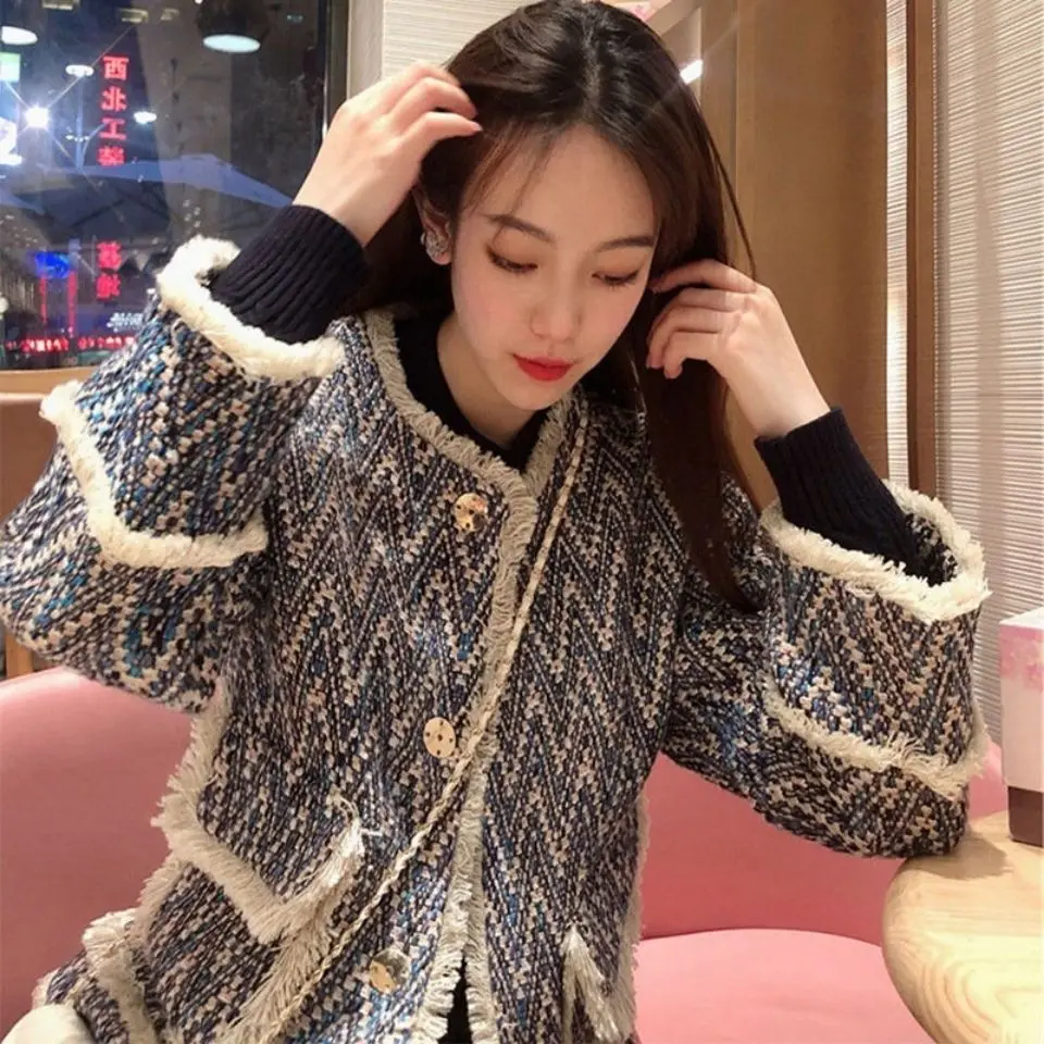 

Autumn and winter new short coat top women's wear