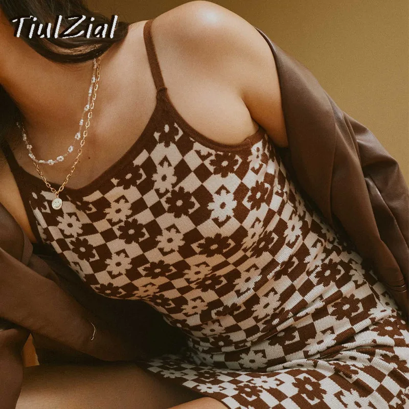 

TiulZial Floral Summer 2021 Knitted Dress Bodycon Women Halter Neck Backless Y2K Sexy Mini Off Shoulder Sleeveless Party Dresses