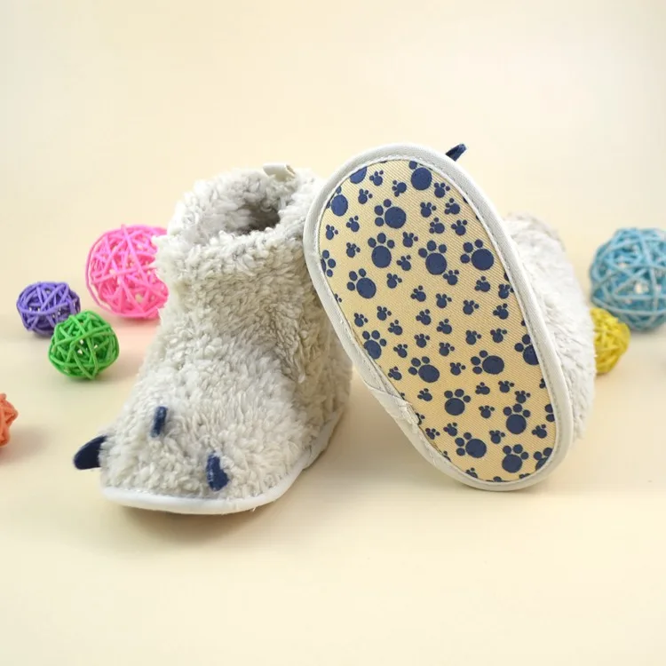 Зимние ботинки для новорожденных Нескользящие на мягкой подошве маленьких