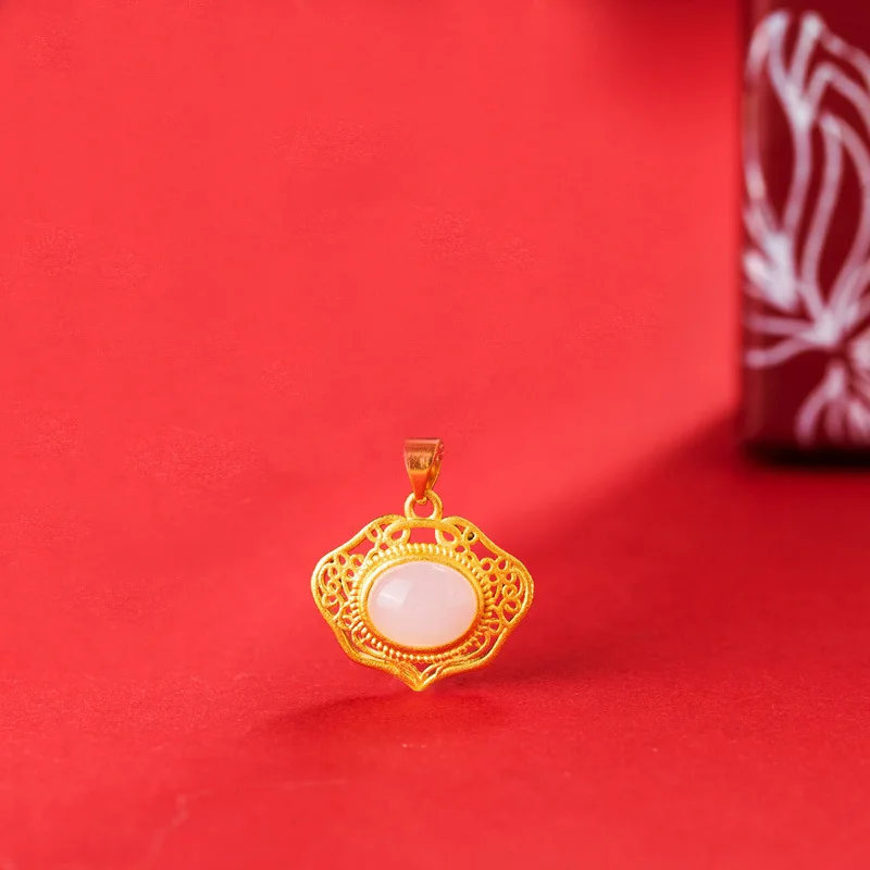 

Ladies Necklace Classical Electroplating Gold Imitation Hetian Jade Ruyi Longevity Lock Listing Natural Stone Pendant Wholesale