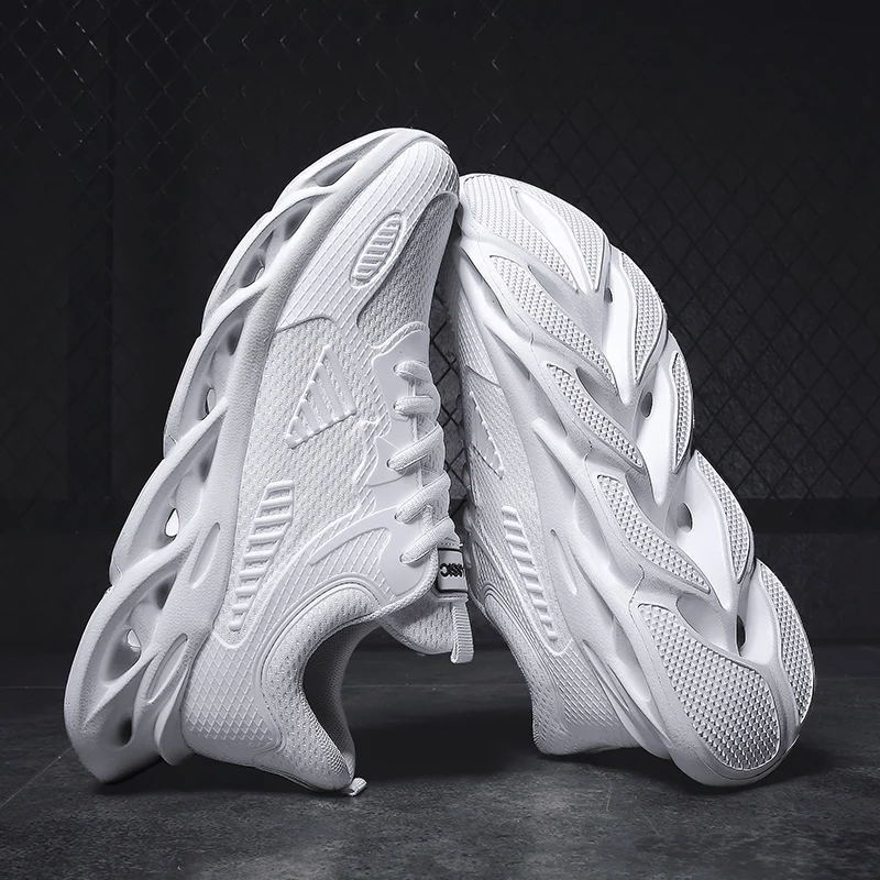 

New sports shoes, men's running shoes casual shoes sneakers men