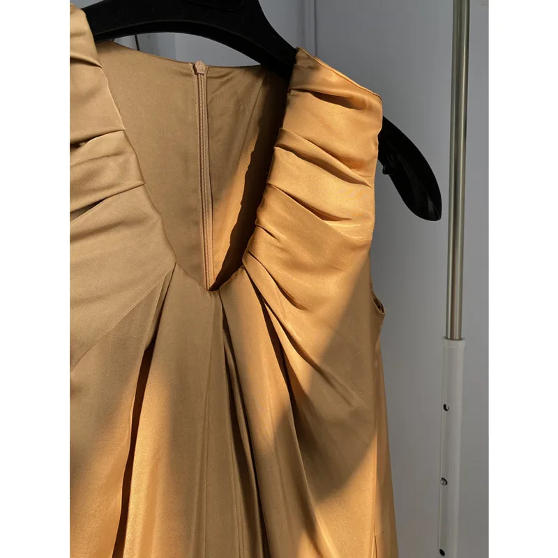 

DEAT Women Solid Color Folds Zipper High Waist Dress New V-Neck Sleeveless Slim Fit Fashion Spring And Autumn 2021 7E1123