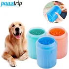 Мягкая силиконовая Щетка для собак pawstrip, портативная уличная щетка для очистки лап собак и собак на приспособление для очистки лап градусов