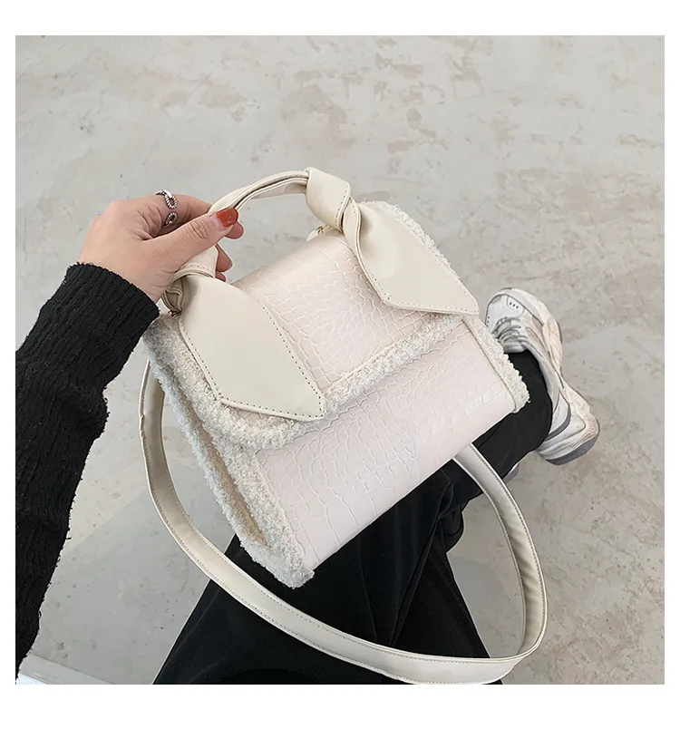 

Lamb Wool Bag Women's Bag 2020 Autumn and Winter Tide Personality Texture New Messenger Bag Fashion Joker Chain Shoulder Bag