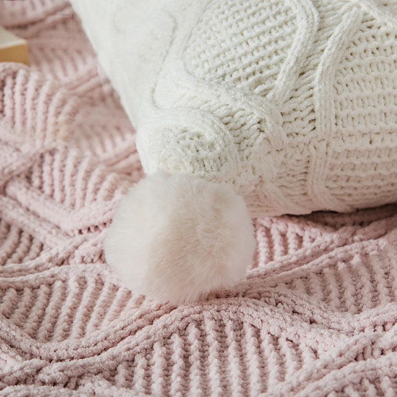 Вязаные чехлы для подушек из синели вязания крючком розовый бежевый серый чехол