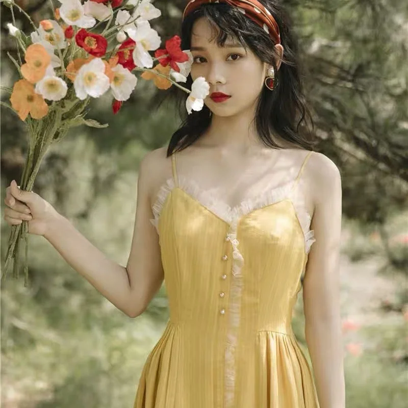 

Желтое платье на бретельках с открытыми плечами и открытой спиной, женские повседневные сетчатые летние платья из хлопка и льна с оборками, ...