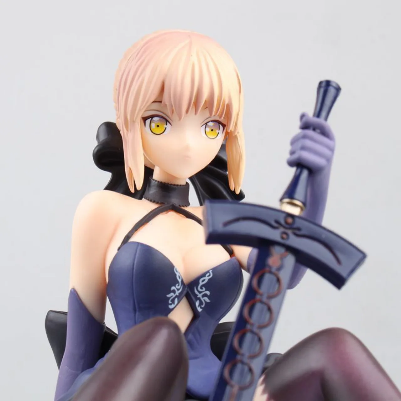 Новейшее черное платье саблей Fate Stay Night Ver. Экшн фигурка из ПВХ аниме модель