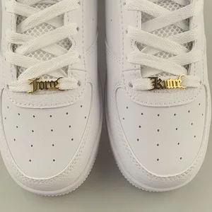 Застежка для обуви с именем на заказ для женщин и мужчин, зажимы для обуви из нержавеющей стали с именной табличкой и надписью на английском языке, аксессуары, ювелирные изделия