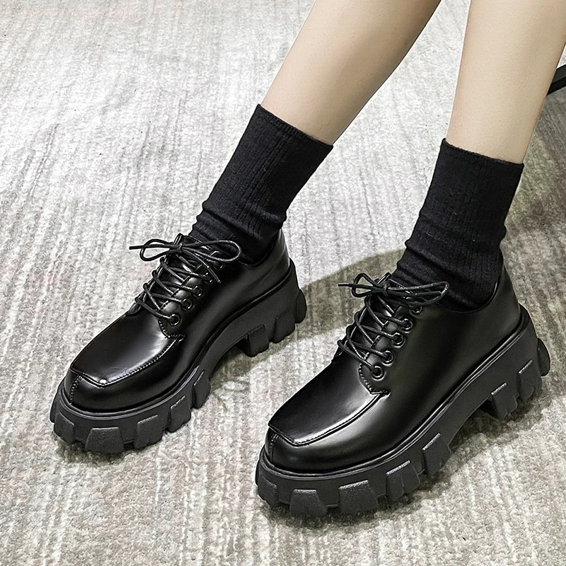 

Женские массивные кроссовки на скрытом каблуке, женские туфли на танкетке, осенняя женская обувь на платформе