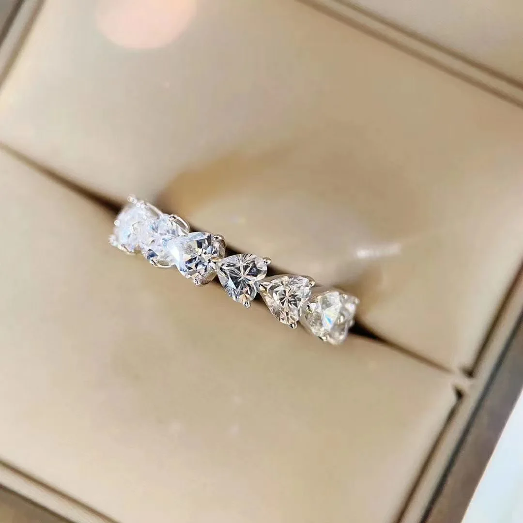

S925 Sterling Silver Love row diamond ring