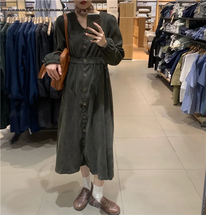 

South Korea Chic French Vintage Dress Elegant Graceful V-neck Waist-Controlled Slimming Corduroy Long-Sleeve A- line Dress