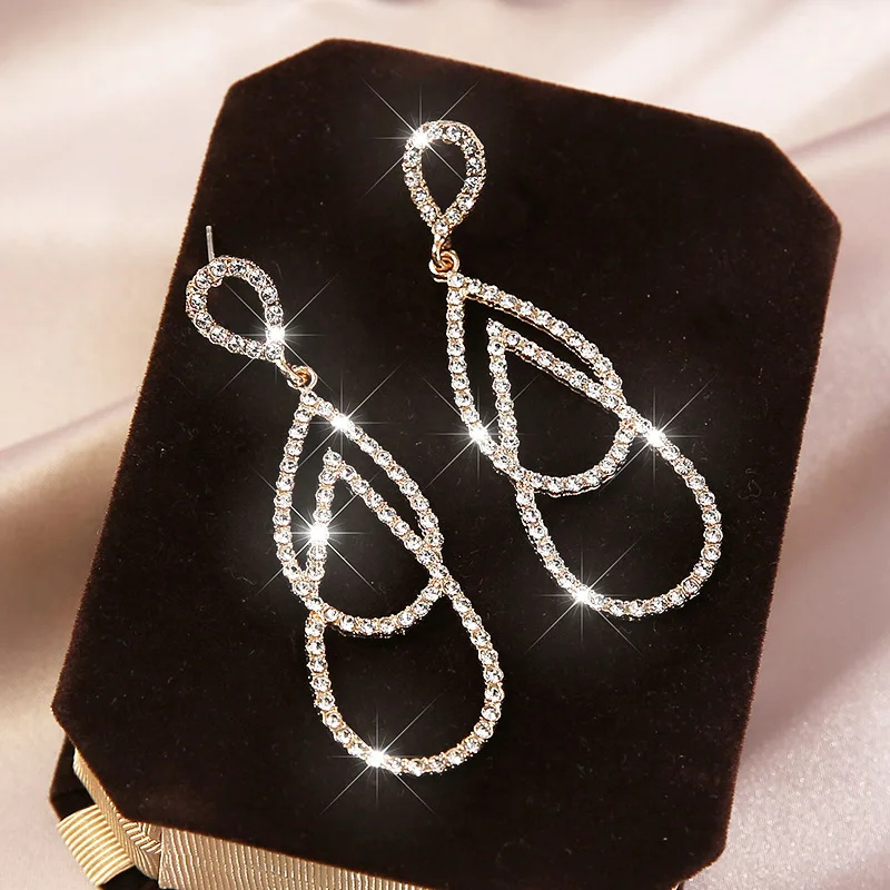 

Long Earrings Exaggerated Women's Personality Geometric Crystal Earrings Net Red Wild Senior Sense Earrings Wholesale