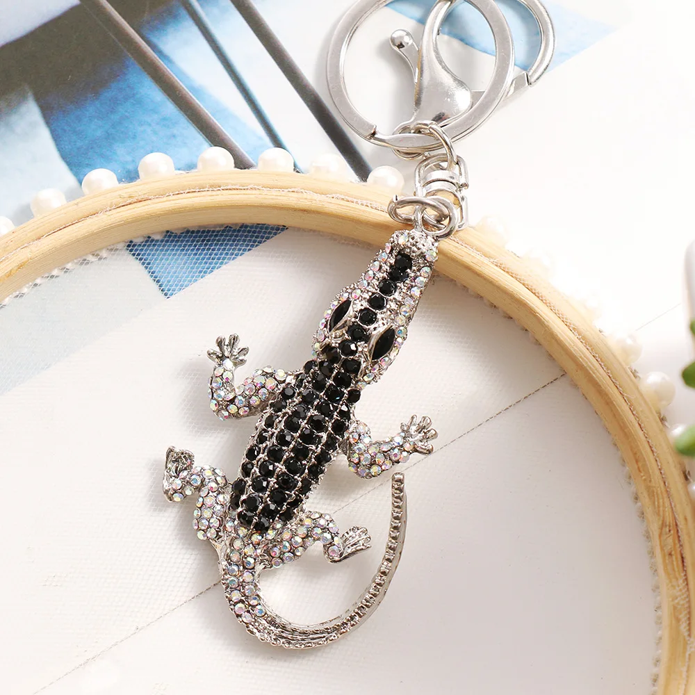 

New Alloy Car Pendant European and American Diamond-studded Lizard Gifts Creative Keychain Metal Nightmare Before Christmas