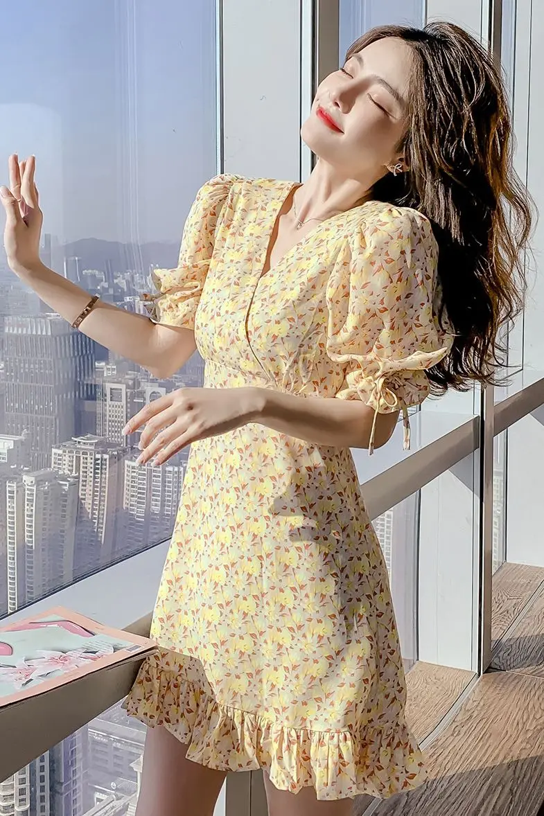 

COIGARSAM Cute Floral Print Women dress New Summer French Style Vintage High Waist Dresses Yellow 8608