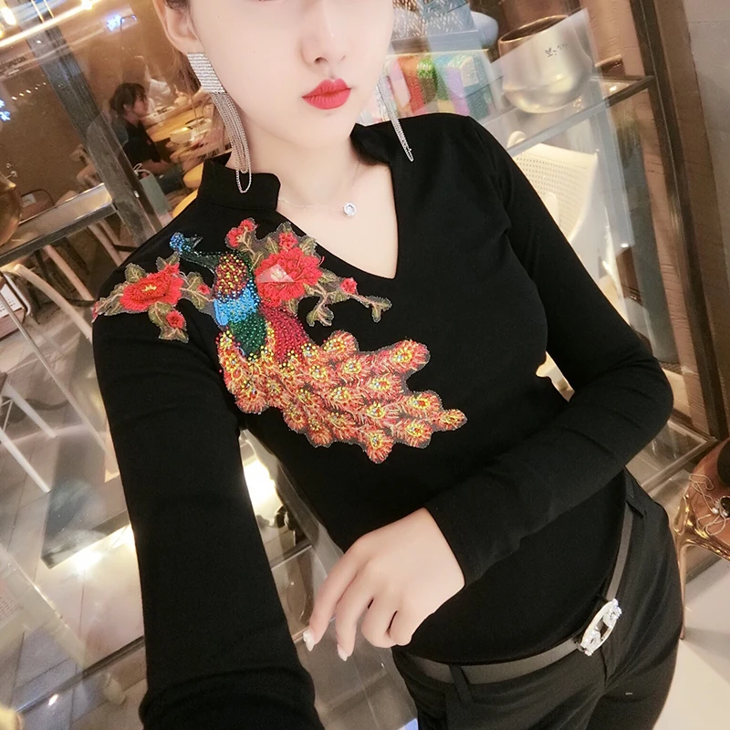 Black tshirt Модная Корейская футболка с вышивкой павлина Dimonds; Новинка года; осенне-зимний топ с длинными рукавами; облегающая одежда; Camiseta Mujer; черный цвет; T98108 - Цвет: Black tshirt