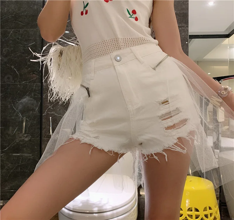 

Short Pants Casual Ladies Slim Pants High-Waist Summer Bottom Knee-Length Shorts White