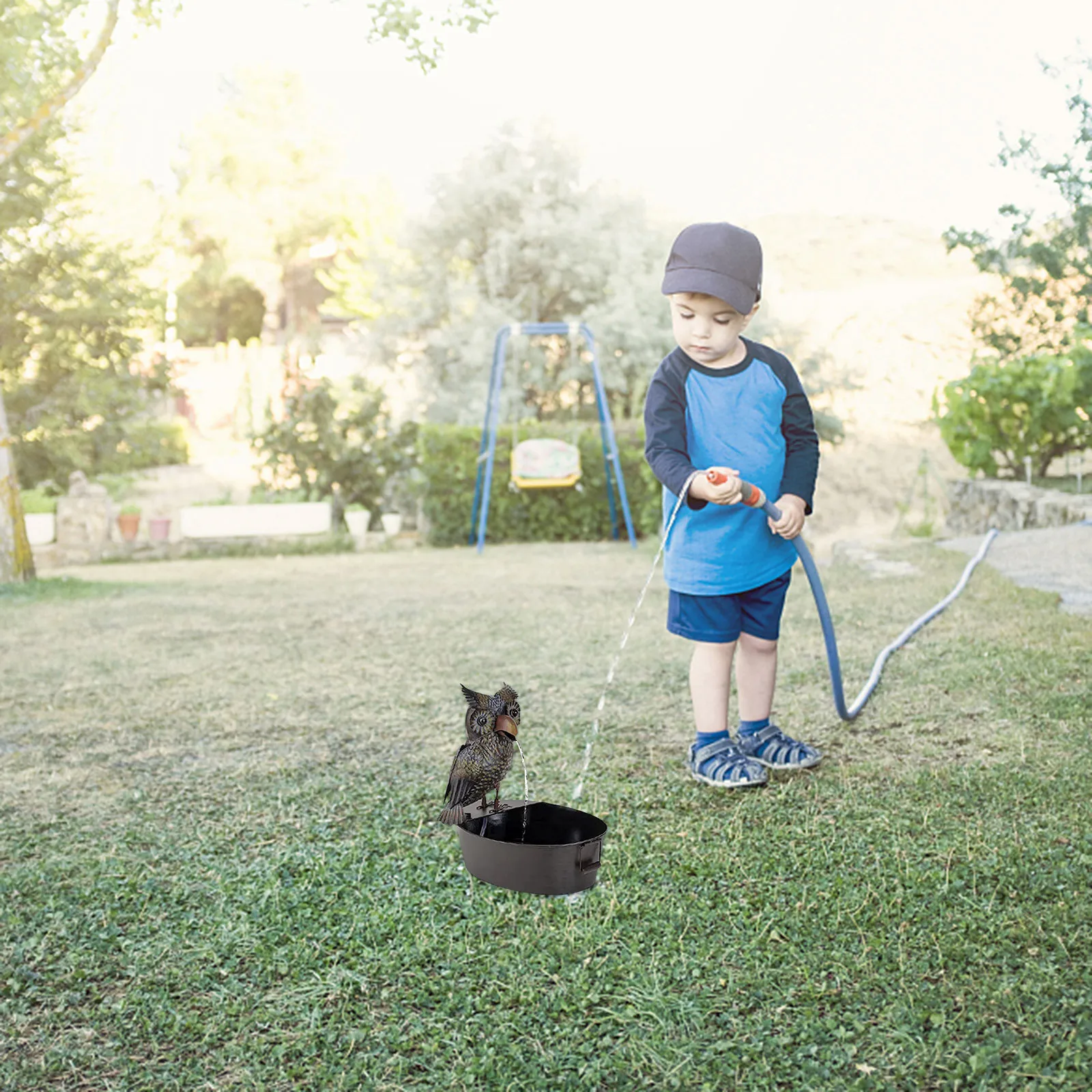 

New Fashion Design Cute Funny Resin Owl Crow Water Statue Geyser Yard Art Decor Courtyard Art Home Garden Decoration Gifts