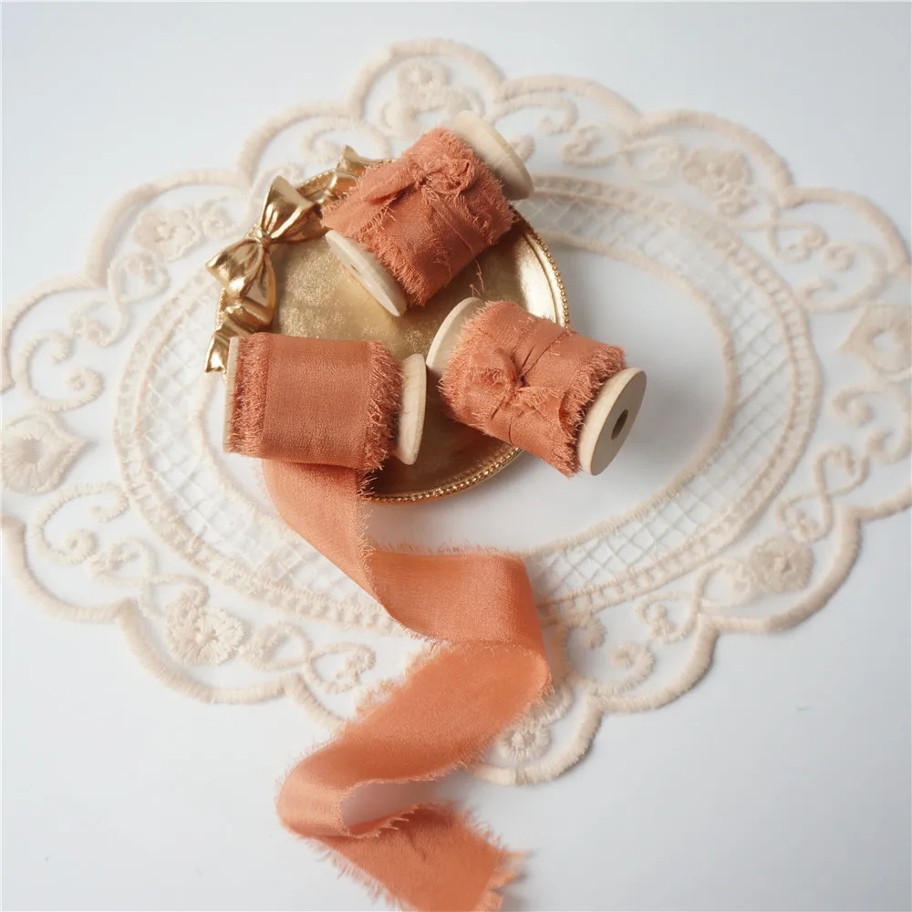 5 МТС/рулон белые из чистого шелка потертые с окантовкой свадебный букет лентами