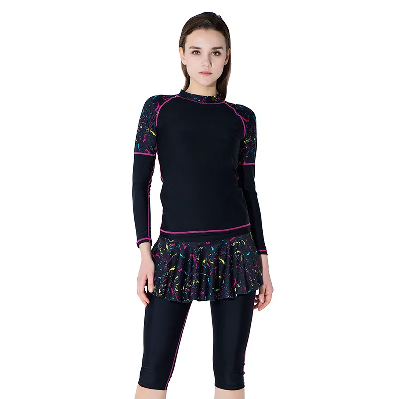 

Sportswear & Accessories
