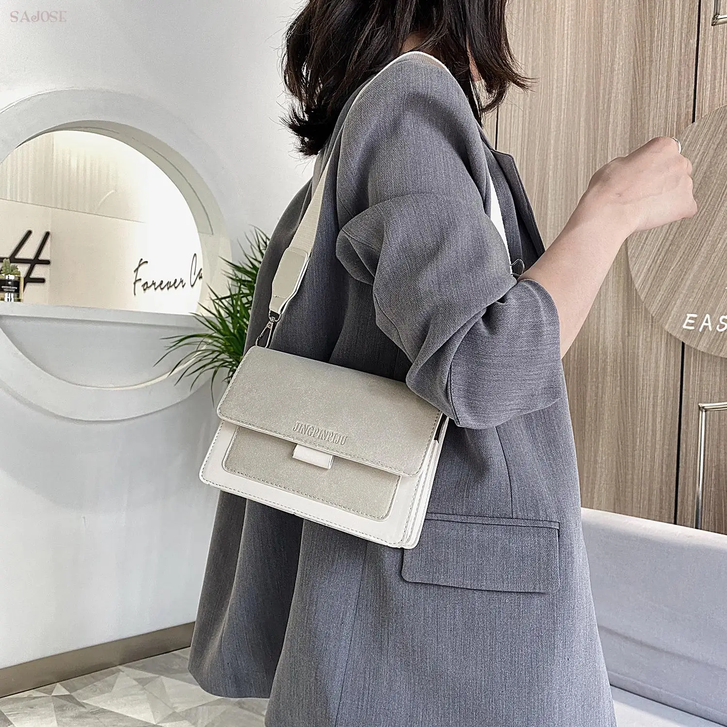 

New 2020 letter Lady Hot Sales Classic Vintage Bag Fashion High Quality Shoulder PU Leather Messenger Crossbody Bags For Women